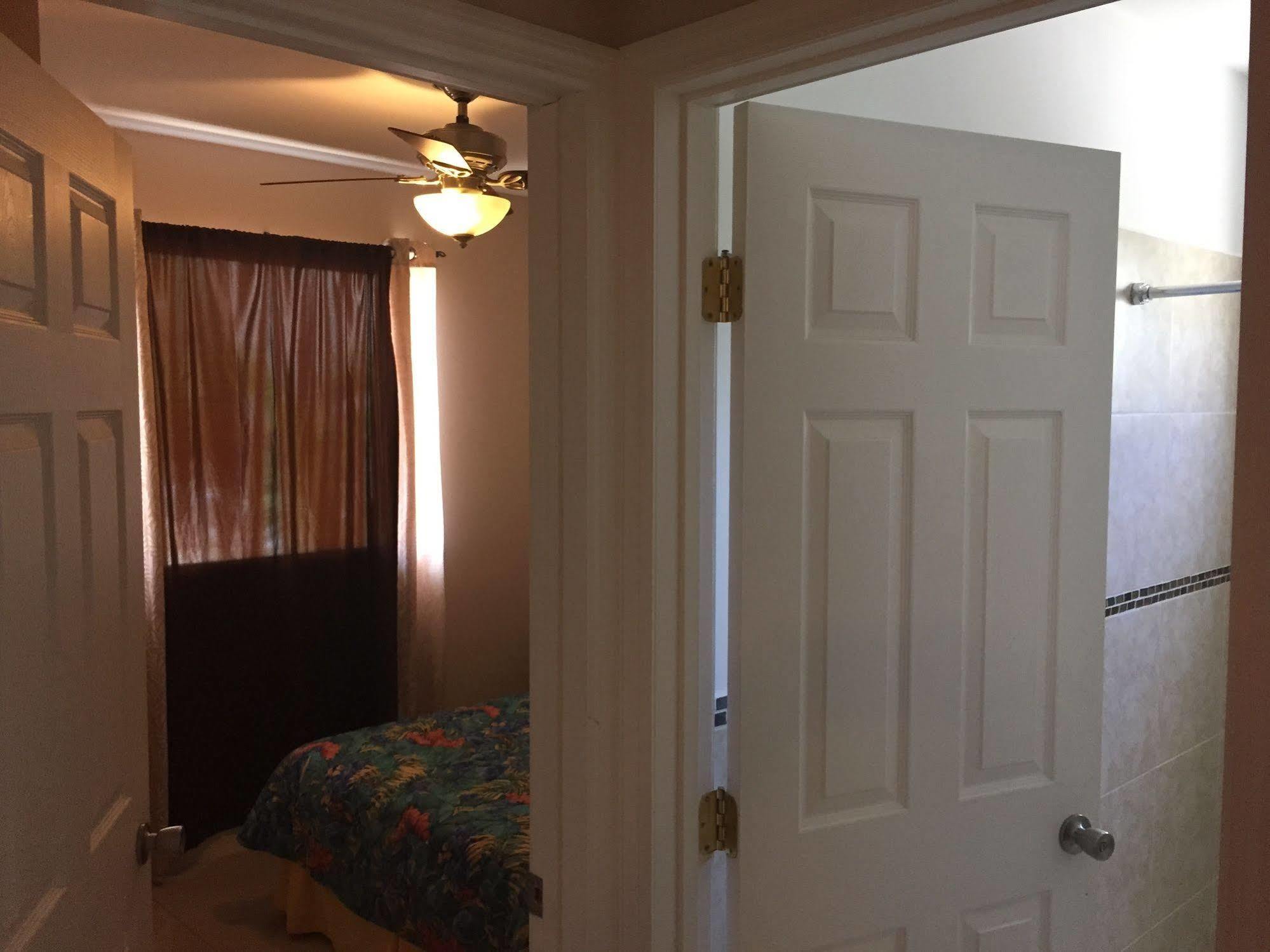 Agua Clara Eco Suites Oranjestad Kültér fotó