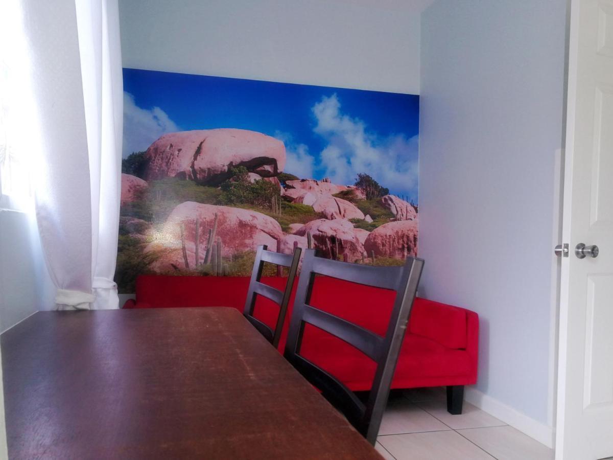 Agua Clara Eco Suites Oranjestad Kültér fotó