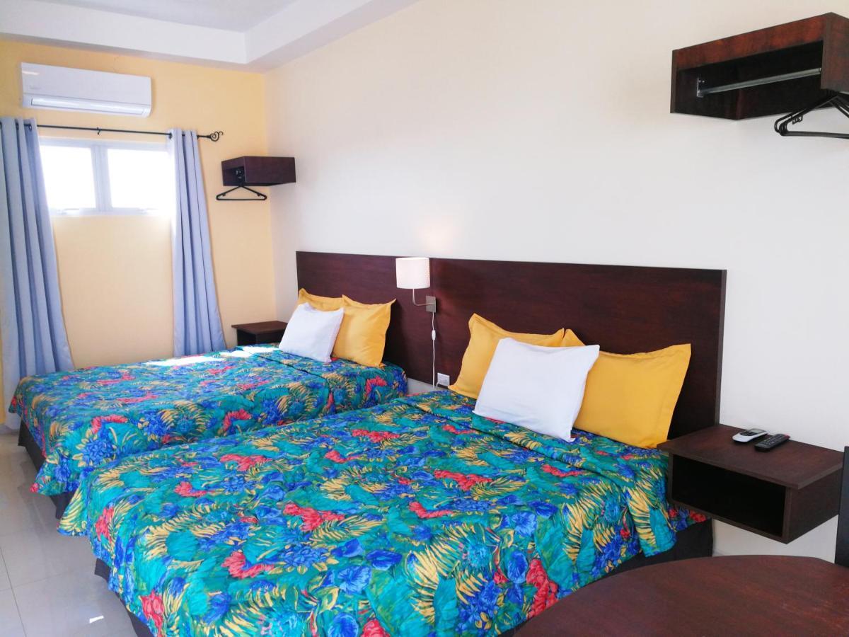 Agua Clara Eco Suites Oranjestad Kültér fotó